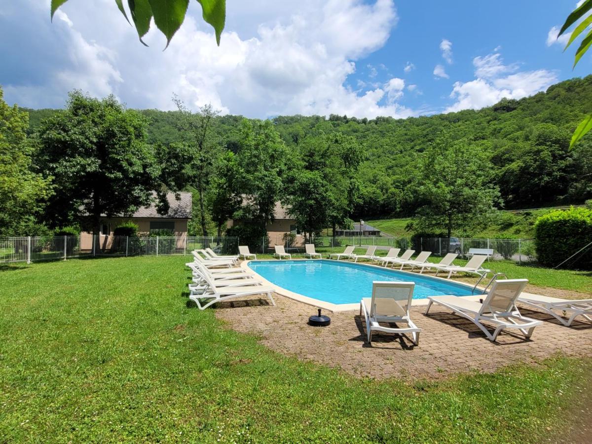 Village 17 Gites, Piscine, Restaurant , 2 Gites Avec Spa, 3Km De Conques Buitenkant foto