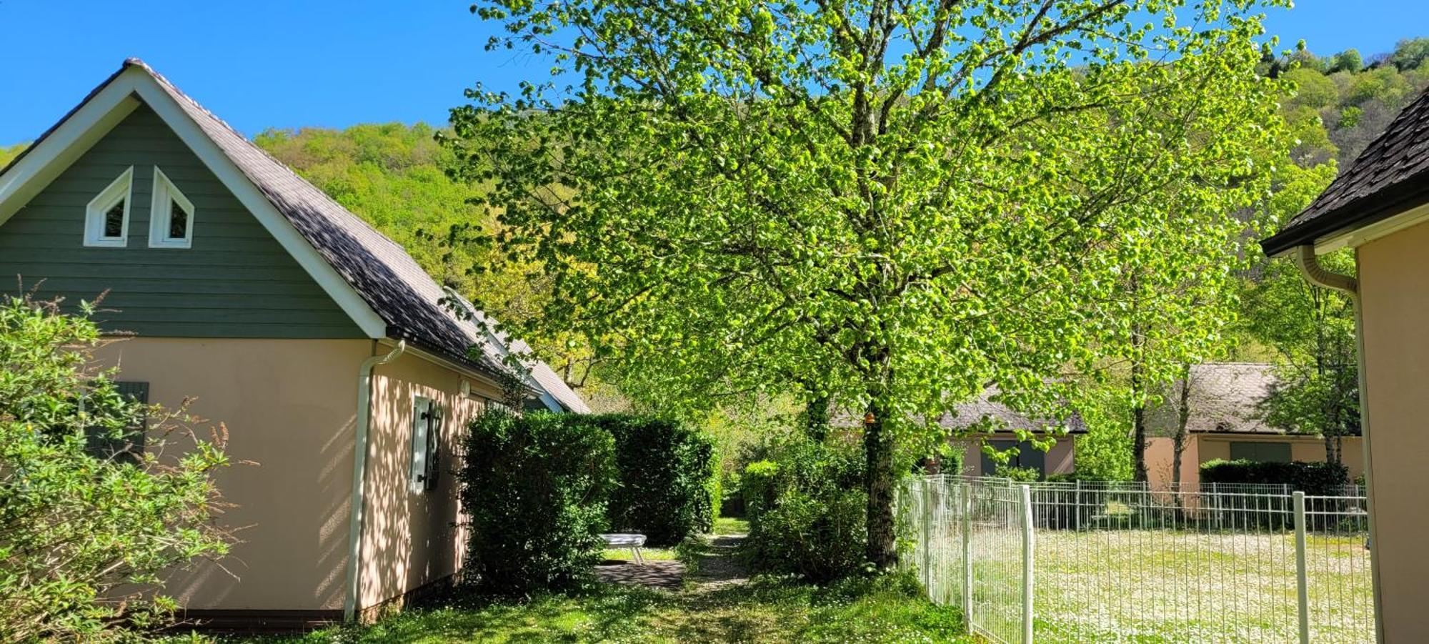 Village 17 Gites, Piscine, Restaurant , 2 Gites Avec Spa, 3Km De Conques Buitenkant foto