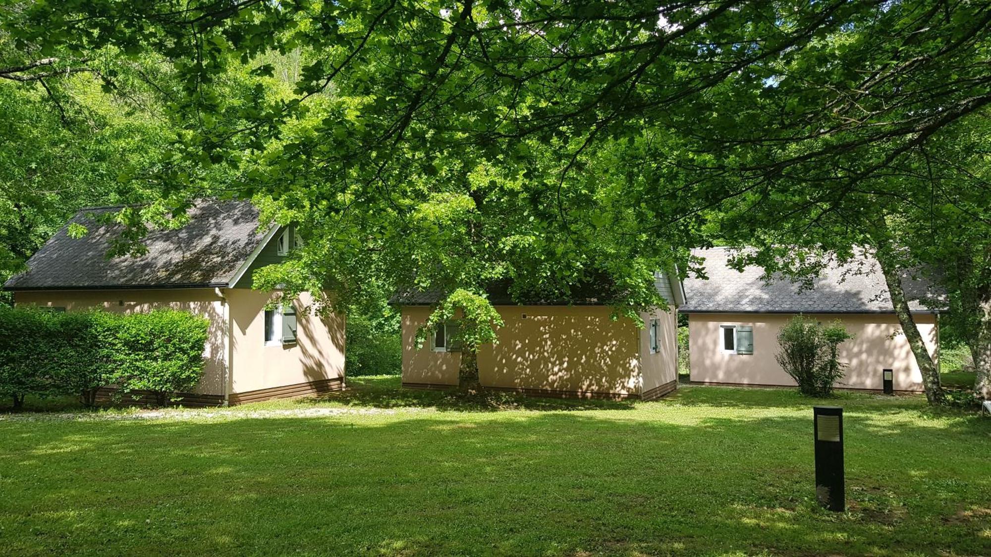 Village 17 Gites, Piscine, Restaurant , 2 Gites Avec Spa, 3Km De Conques Buitenkant foto